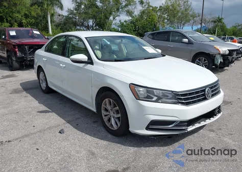 2018 Volkswagen Passat 2.0T R-Line/2.0T S из США, поврежденный, VIN 1VWAA7A36JC043600